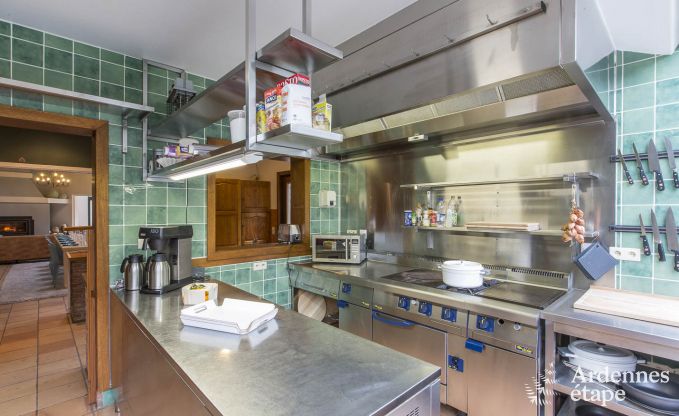 Vakantiehuis voor 12 personen met professionele keuken in Bouillon
