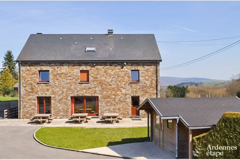 Vakantiehuis voor groepen met 9 badkamers