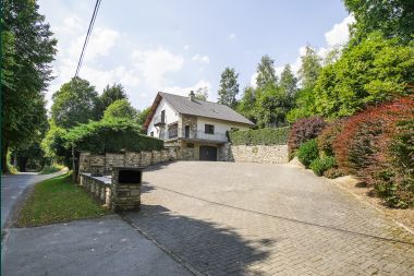 Holiday house for 9 people in the Ardennes (Malmedy)