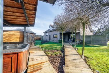 Luxury villa for 9 people near Spa in the province of Liege