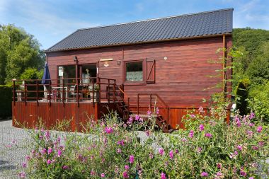 Meuseside holiday cottage for 6 persons to rent in Dinant 