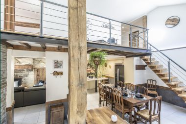 House with character for seven/nine people in Rochehaut in the Ardennes