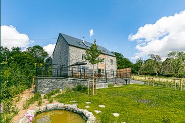 Holiday house for 9 people to rent in Dinant, in the Ardennes