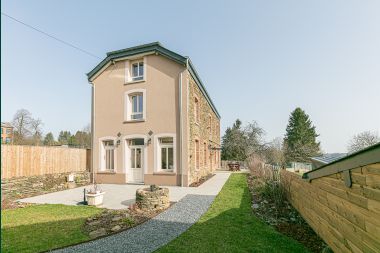 Holiday home in Vresse-sur-Semois for 6/8 in the Ardennes