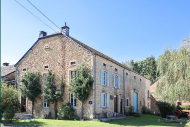 Charming holiday home for 6-7 people in Florenville in the Ardennes