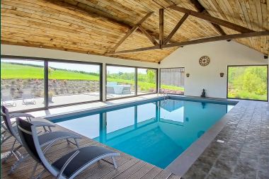 Charming holiday home for 8 people in Couvin (Ardennes)