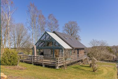 Cosy holiday chalet for 9 pers. to rent in Vencimont, dogs allowed