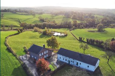 Charming holiday home in Plombières: ideal for family vacation, 6 people, 1 dog, stunning view