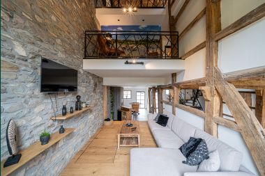 Holiday home Vencimont with 3 bedrooms with private bathroom, bar, garden, pet-friendly, Ardennes