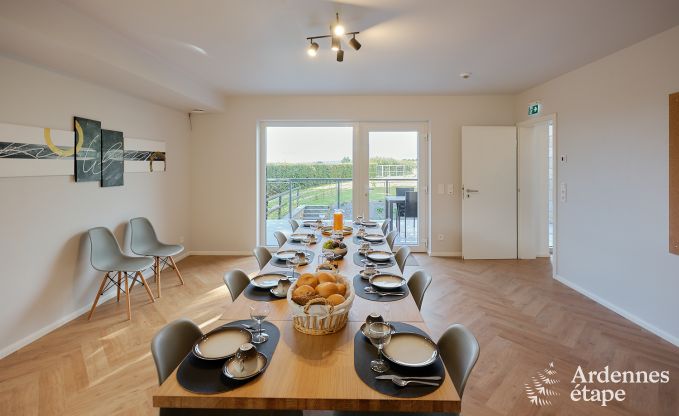 Moderne vakantiewoning voor 10 personen in Amel met 4 slaapkamers, 5 badkamers, sauna, fitnessruimte, speelkamer en privtuin