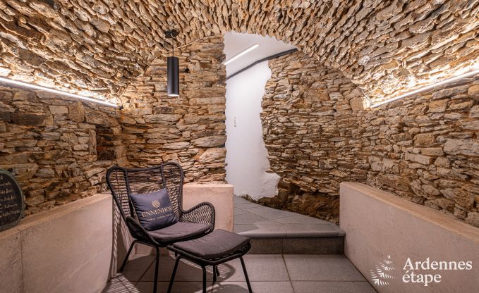 Prachtige vakantiewoning met buitenjacuzzi en sauna in Amel, Hoge Venen