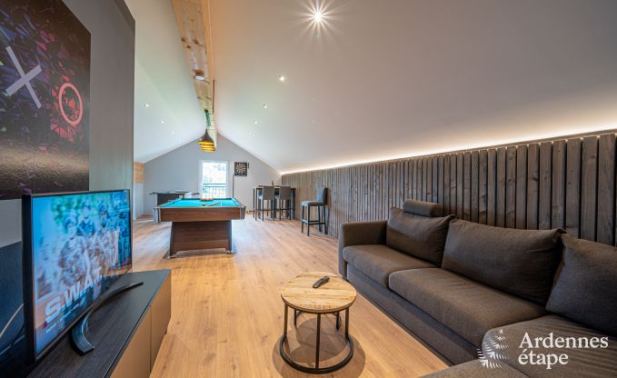 Prachtige vakantiewoning met buitenjacuzzi en sauna in Amel, Hoge Venen