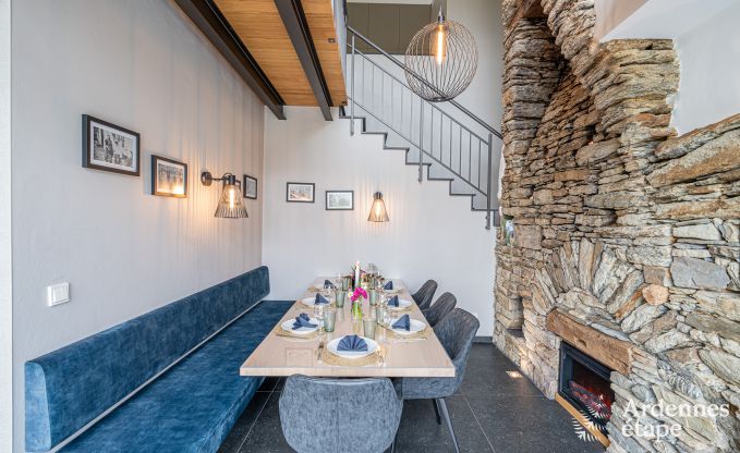 Prachtige vakantiewoning met buitenjacuzzi en sauna in Amel, Hoge Venen