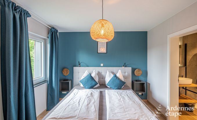 Prachtige vakantiewoning met buitenjacuzzi en sauna in Amel, Hoge Venen