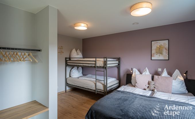 Prachtige vakantiewoning met buitenjacuzzi en sauna in Amel, Hoge Venen