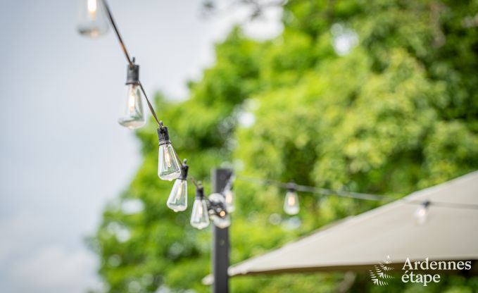 Prachtige vakantiewoning met buitenjacuzzi en sauna in Amel, Hoge Venen