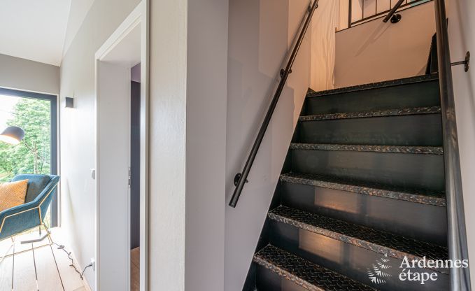 Prachtige vakantiewoning met buitenjacuzzi en sauna in Amel, Hoge Venen