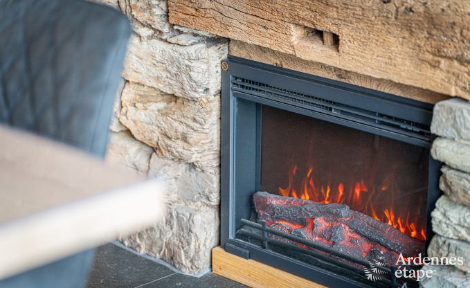 Prachtige vakantiewoning voor 8 met jacuzzi en sauna. Amel, Hoge Venen