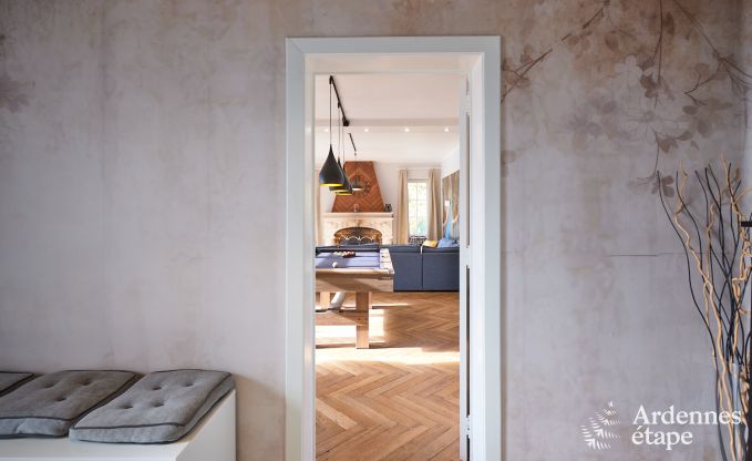 Luxevilla met zwembad en tennisbaan voor 14 personen in Anhe, gelegen in de vallei van de Moligne