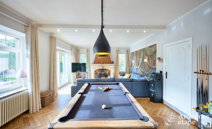 Luxevilla met zwembad en tennisbaan voor 14 personen in Anhe, gelegen in de vallei van de Moligne