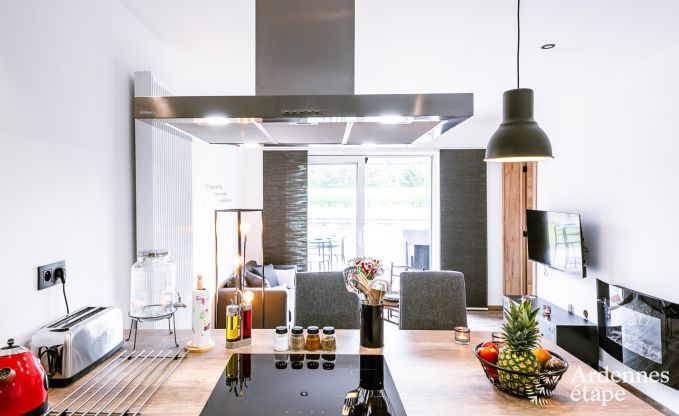 Vakantiehuis voor 2/3 personen in Anh�e, Ardennen