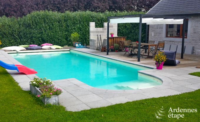 Vakantiehuis met verwarmd zwembad en speelzaal te huur in Anthisnes