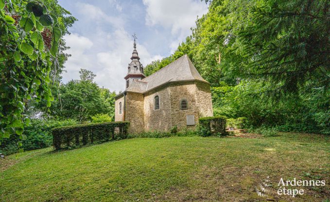 Ruime villa in Assesse, 9 personen met 5 slaapkamers en jullie eigen park