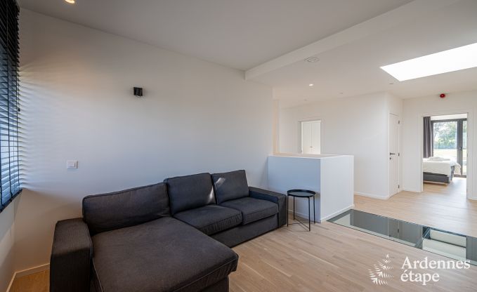 Luxe villa met zwembad en sauna in Assesse, Ardennen