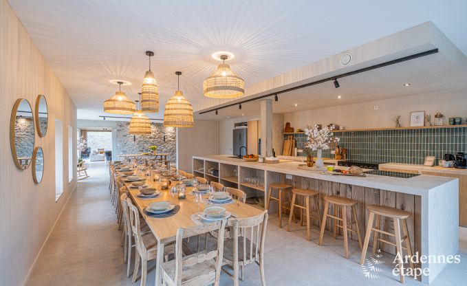 Grote vakantiewoning in Aubel: ideaal voor 30 personen met zwembad en uitgebreide faciliteiten