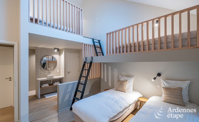 Grote vakantiewoning in Aubel: ideaal voor 30 personen met zwembad en uitgebreide faciliteiten