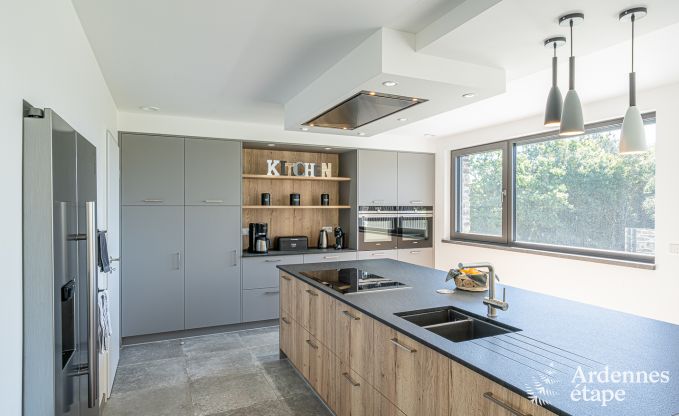 Luxe villa in Bastogne voor 22 personen in de Ardennen
