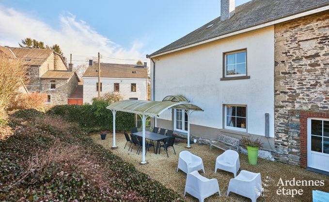 Vakantiehuis in Bastogne voor 14/15 personen in de Ardennen