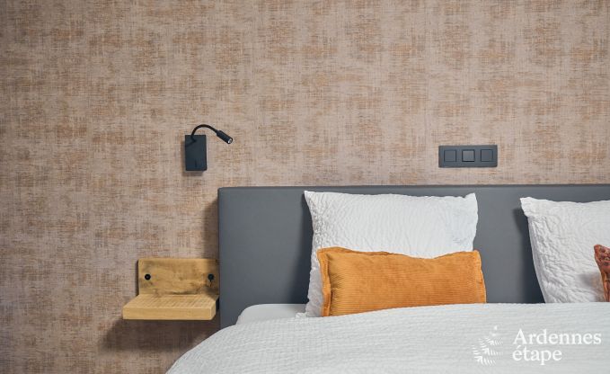 Vakantiehuis in Bastogne: authentieke vakantiewoning voor 16 personen met moderne voorzieningen in de Ardennen