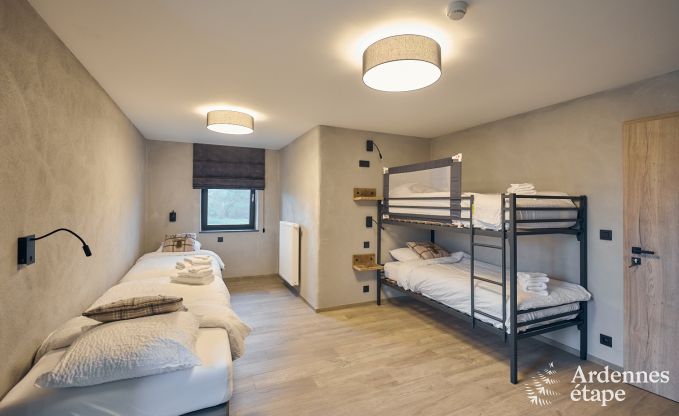 Vakantiehuis in Bastogne: authentieke vakantiewoning voor 16 personen met moderne voorzieningen in de Ardennen