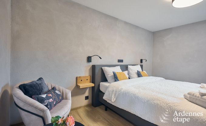 Vakantiehuis in Bastogne: authentieke vakantiewoning voor 16 personen met moderne voorzieningen in de Ardennen