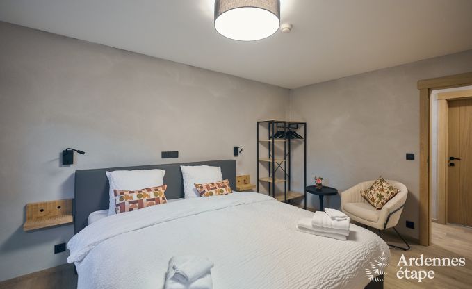 Vakantiehuis in Bastogne: authentieke vakantiewoning voor 16 personen met moderne voorzieningen in de Ardennen
