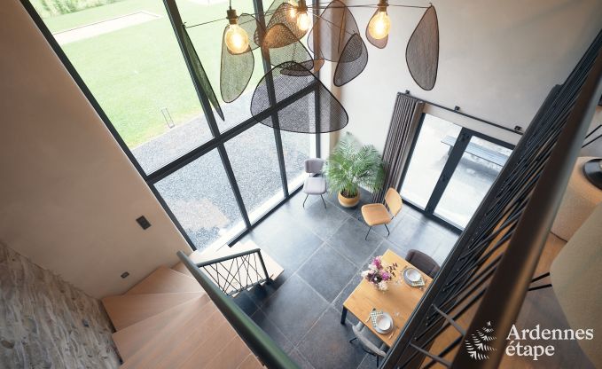 Vakantiehuis in Bastogne: authentieke vakantiewoning voor 16 personen met moderne voorzieningen in de Ardennen