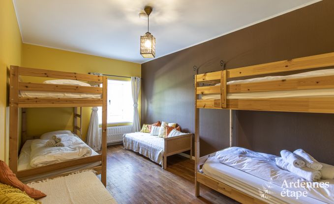 Kasteel in Bastogne voor 12/15 personen in de Ardennen