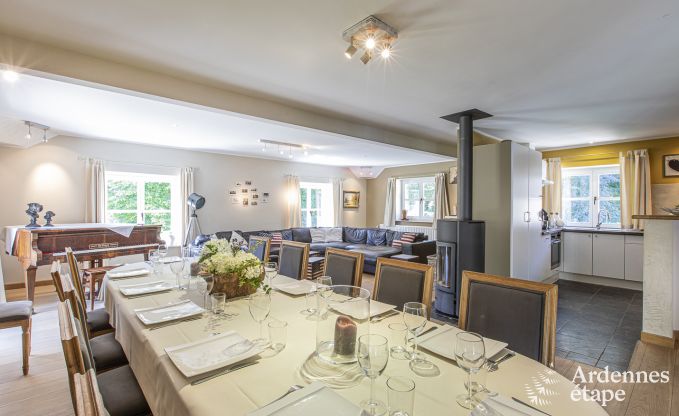 Kasteel in Bastogne voor 12/15 personen in de Ardennen