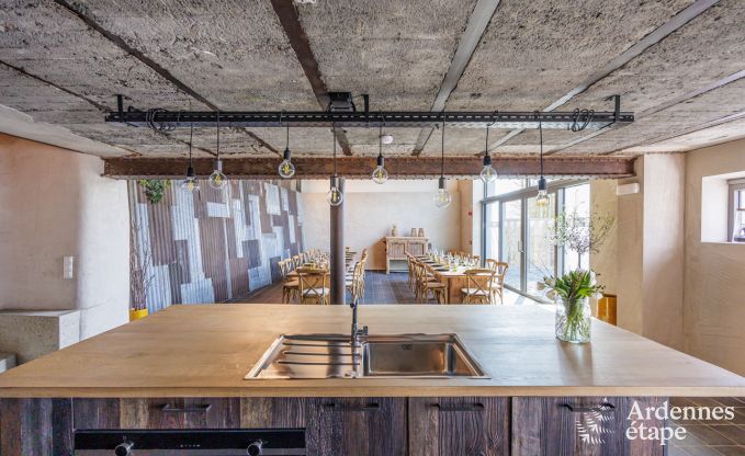 Ruime luxe villa in Bastogne voor 26 personen