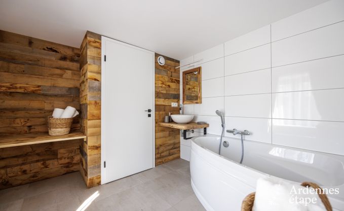 Ruime luxe villa in Bastogne voor 26 personen