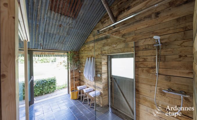 Ruime luxe villa in Bastogne voor 26 personen