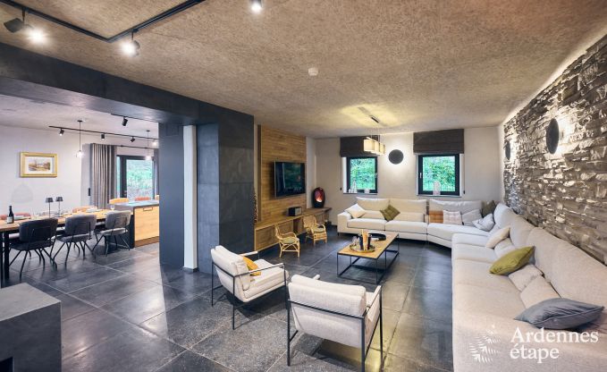 Vakantiehuis in Bastogne: authentieke vakantiewoning voor 16 personen met moderne voorzieningen in de Ardennen