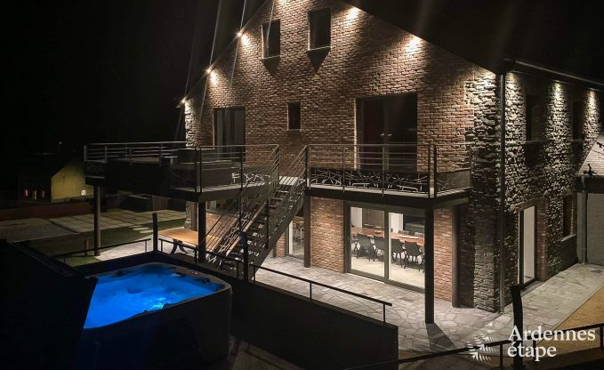 Vakantiehuis in Bastogne voor 14/15 personen in de Ardennen