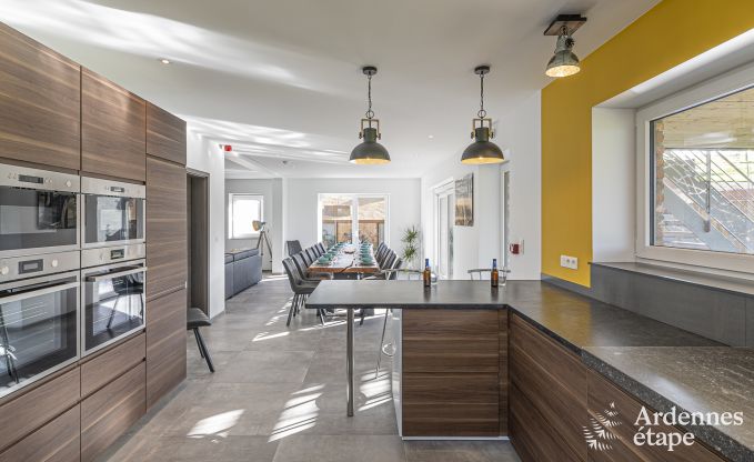 Vakantiehuis in Bastogne voor 14/15 personen in de Ardennen