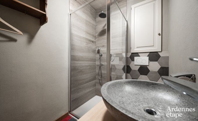 Mooie Vakantiewoning met zwembad, sauna en spelen in Beauraing voor 15 personen in de Ardennen