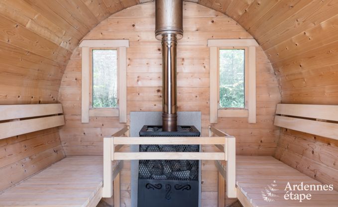 Romantische vakantiewoning voor 2 personen in Beauraing met zwembad, sauna en jacuzzi