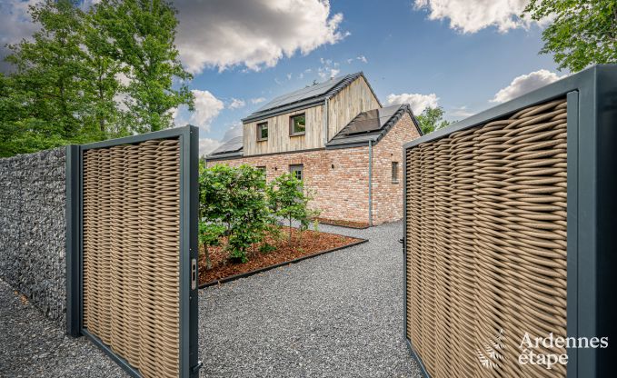 Romantische vakantiewoning voor 2 personen in Beauraing met zwembad, sauna en jacuzzi