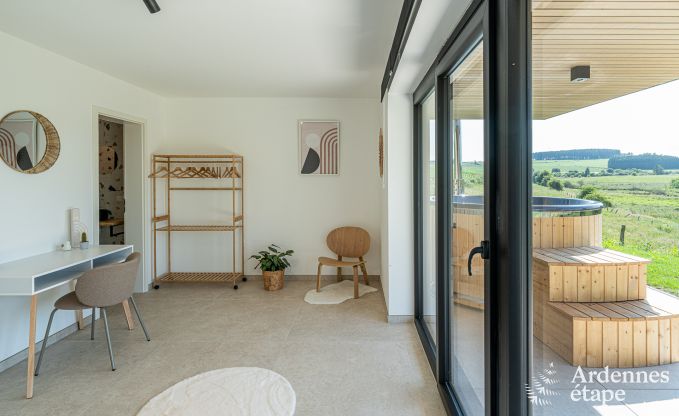 Vakantiehuis in Bertogne voor 6 personen met privtuin en hottub