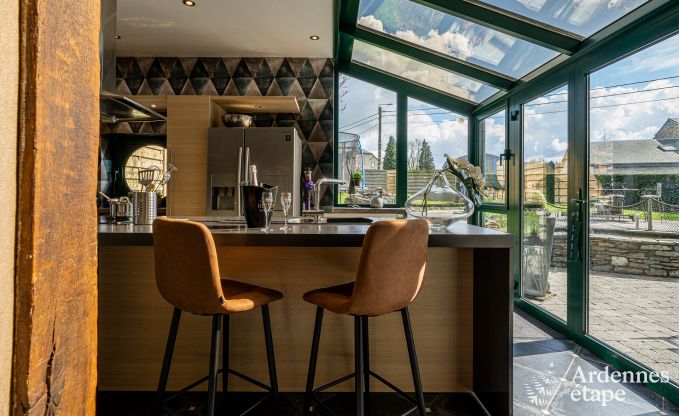 Comfortabel vakantiehuis met binnenzwembad in Bertrix, Ardennen